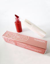 Load image into Gallery viewer, FUCHSIA PINK LIPSTICK SET | SHARMEEN (1395507822653)